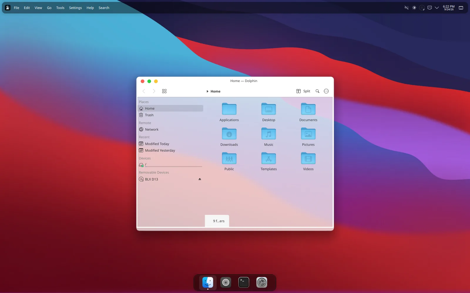 The Based WhiteSur desktop, booted live